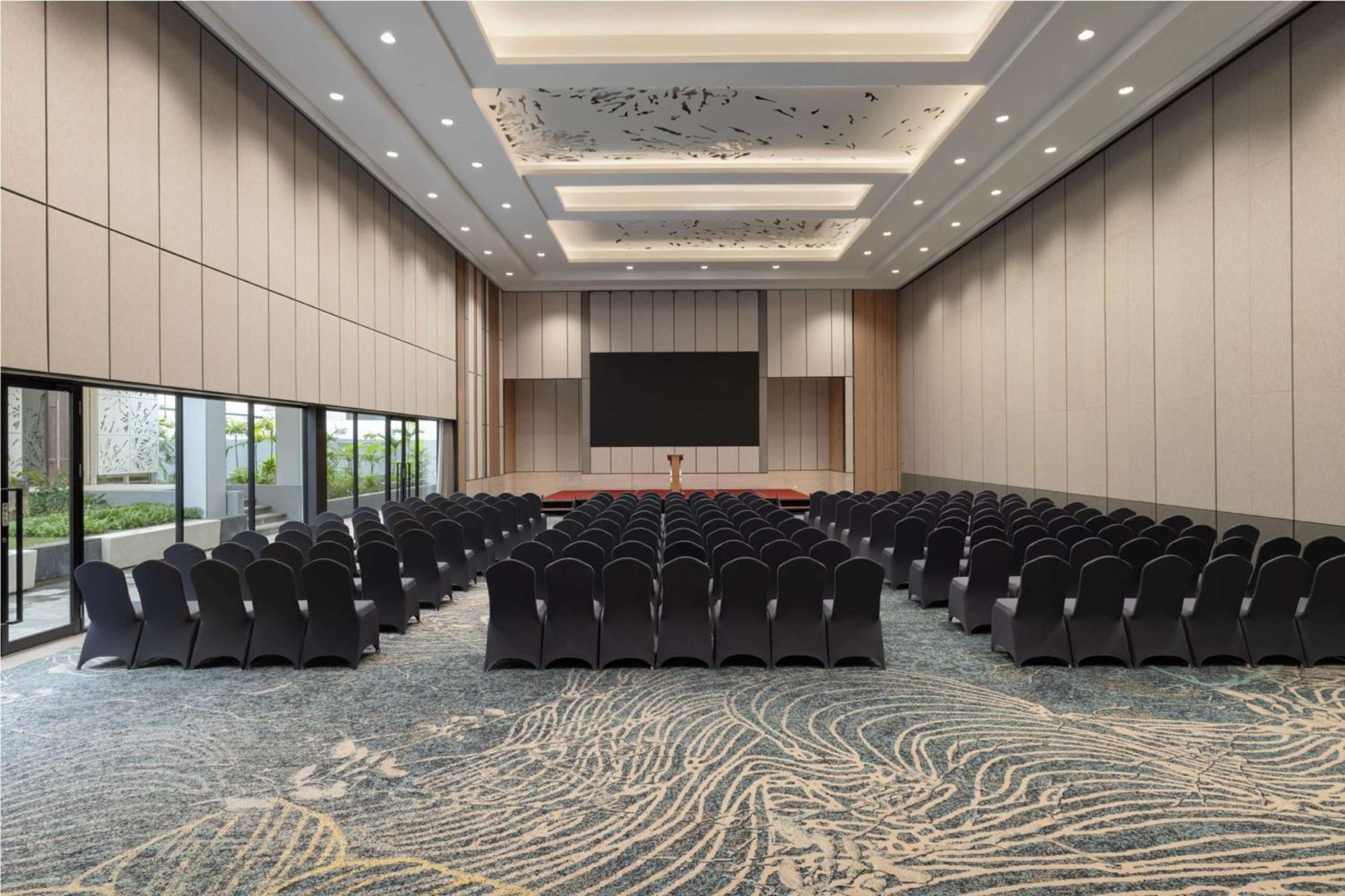 Doubletree By Hilton Jakarta Bintaro Jaya Serpong Extérieur photo