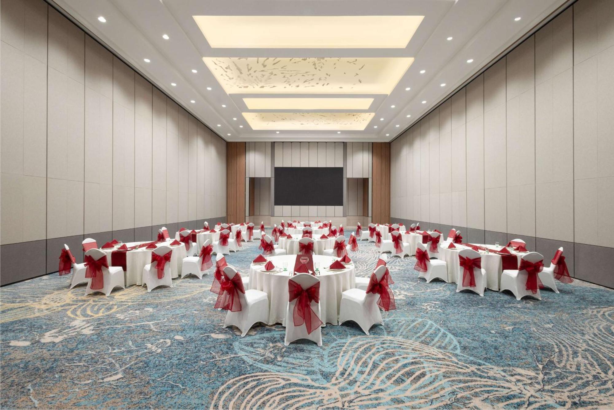 Doubletree By Hilton Jakarta Bintaro Jaya Serpong Extérieur photo