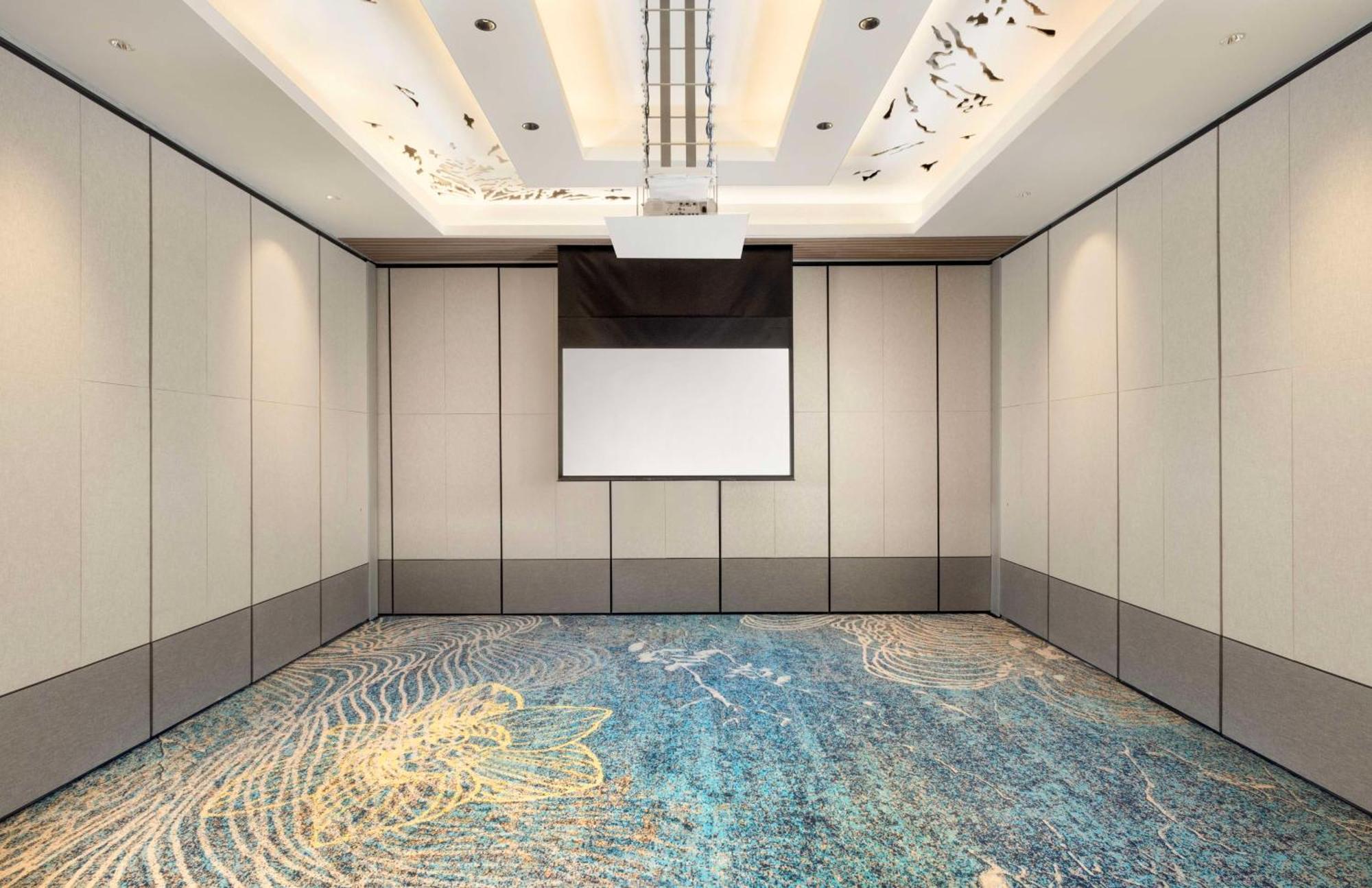 Doubletree By Hilton Jakarta Bintaro Jaya Serpong Extérieur photo