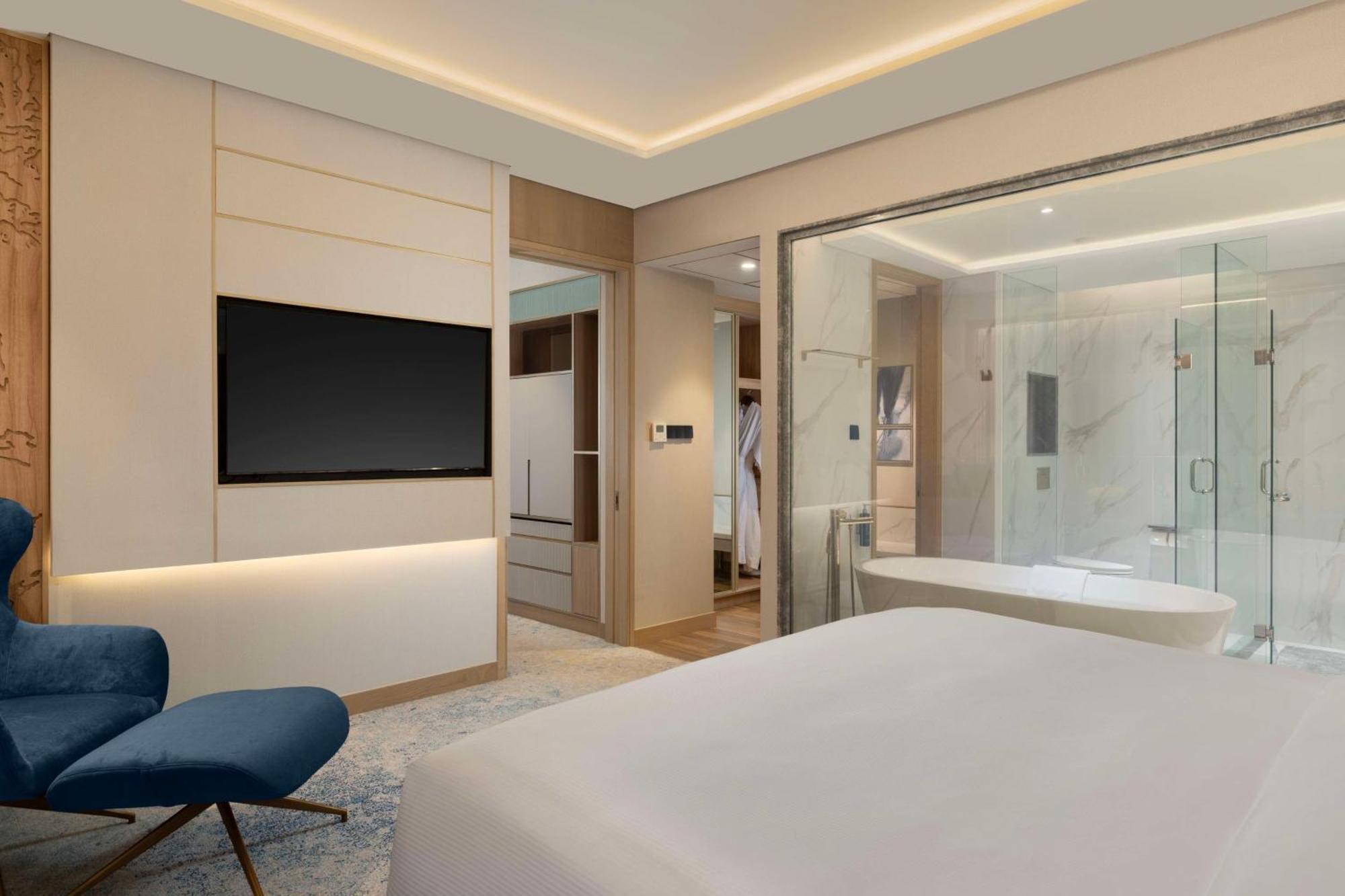 Doubletree By Hilton Jakarta Bintaro Jaya Serpong Extérieur photo