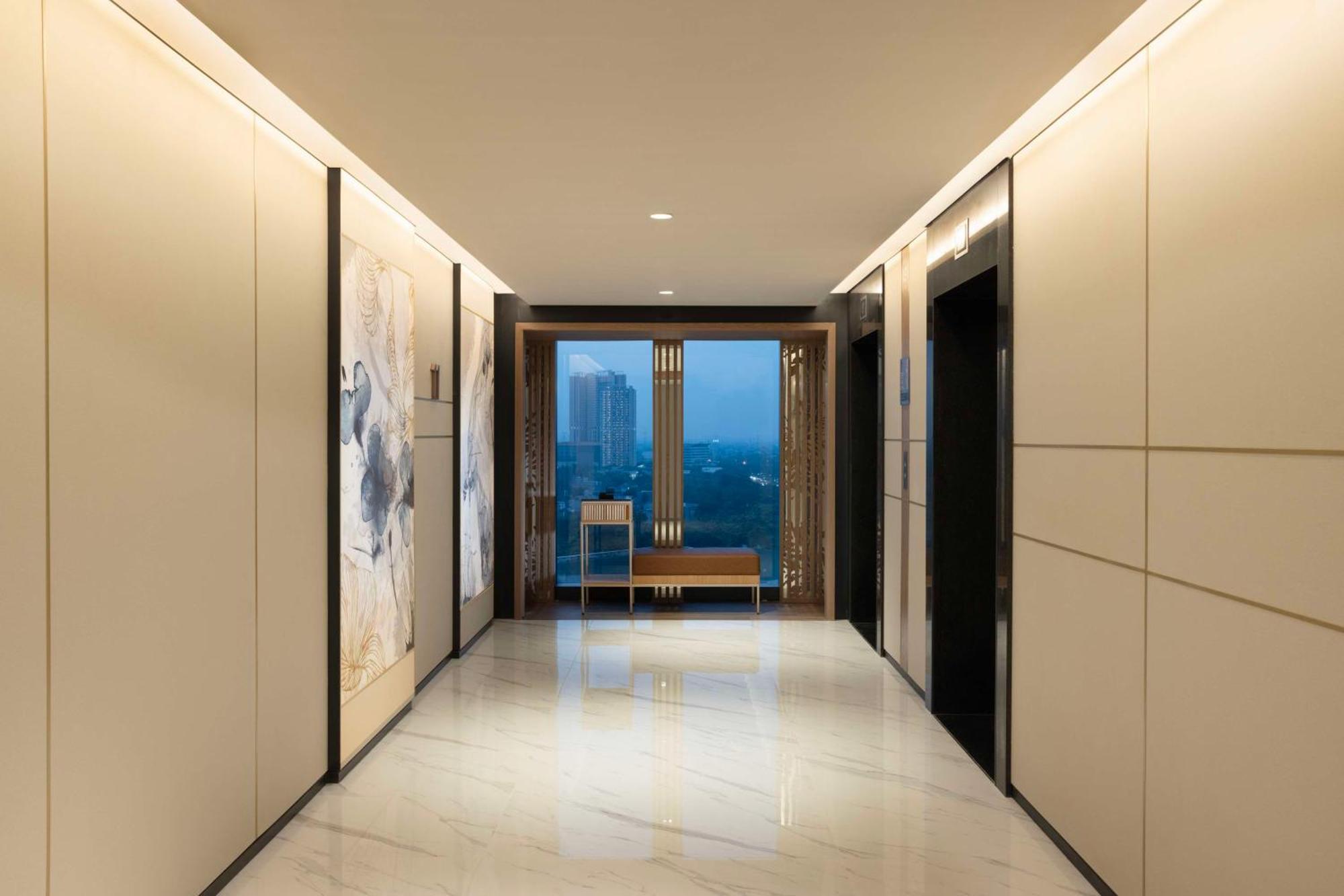 Doubletree By Hilton Jakarta Bintaro Jaya Serpong Extérieur photo